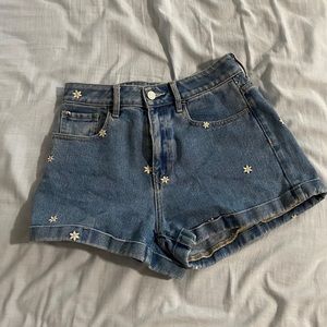 pacsun daisy mom shorts